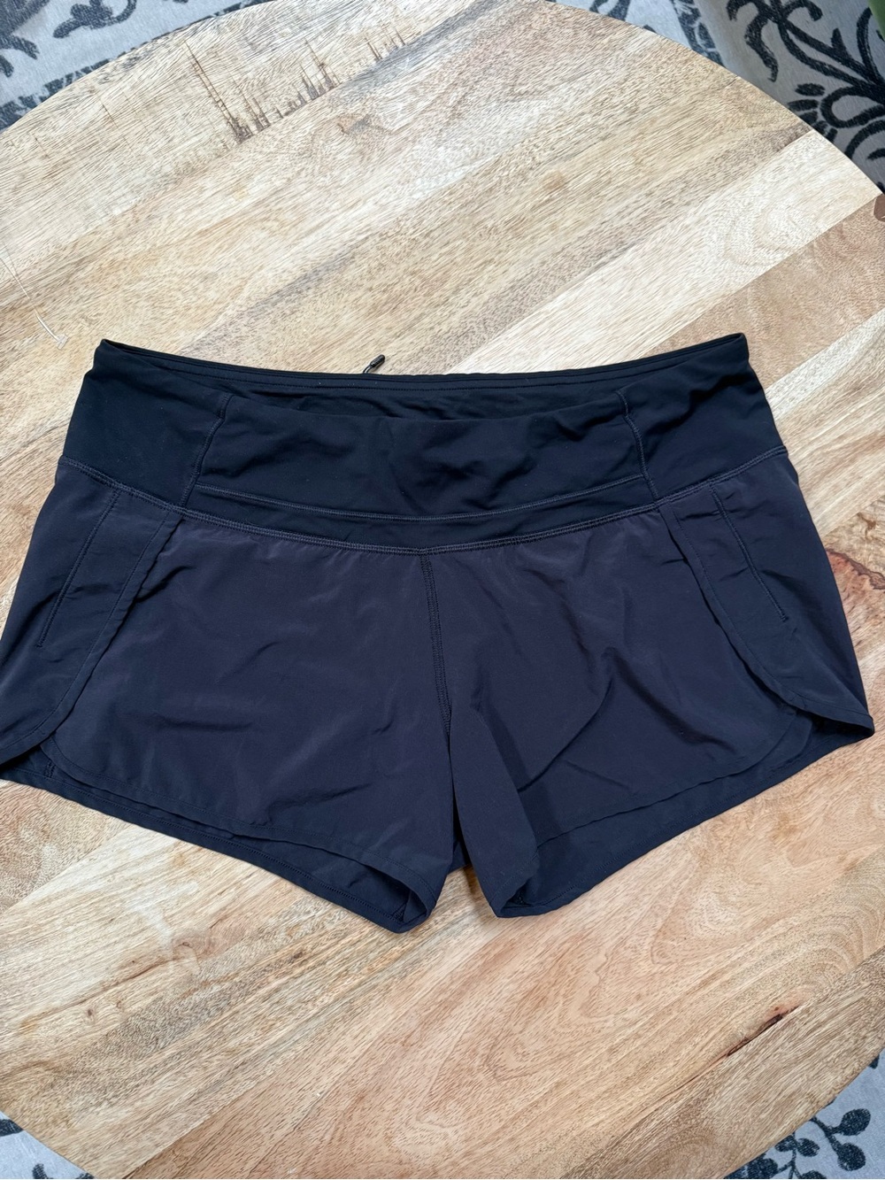 lululemon athletica Speed Up High Rise 4” Inseam Shorts in Black Size 10